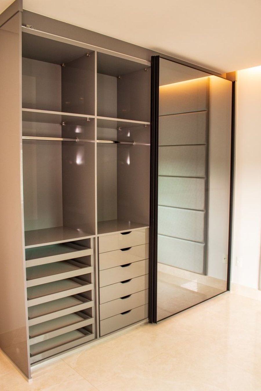 Guarda-roupa planejado — Coutinhos Planejados, São Gonçalo